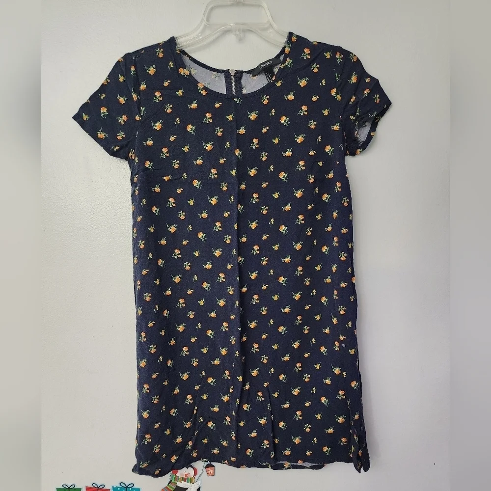 Forever 21 Black Floral Dress Size Small